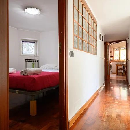 Apartment Via M Guadagno N 32 *