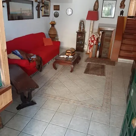 Vesuvius Guest house *