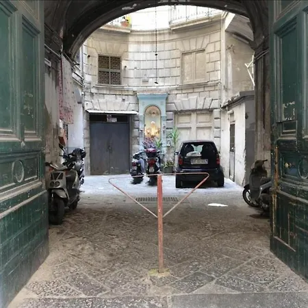 Plebiscito * Naples