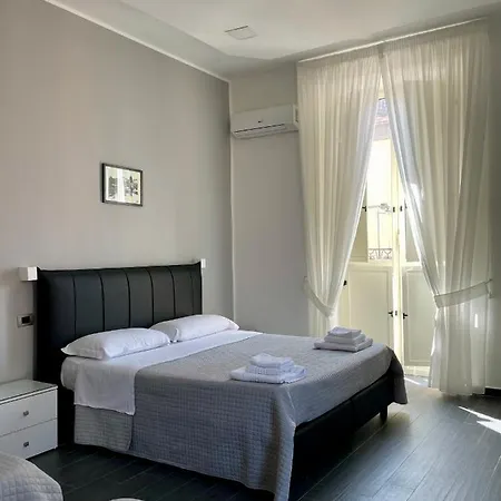 Guest house Le Porte Di - Naples