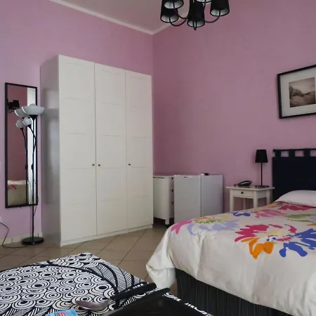 Bb Augusteo Bed & Breakfast Naples