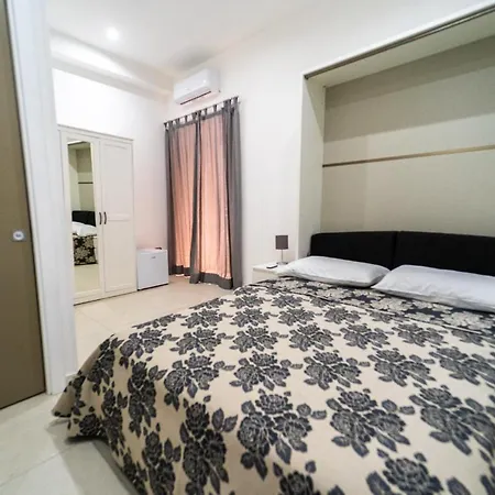 Casa Romeo Guest house *
