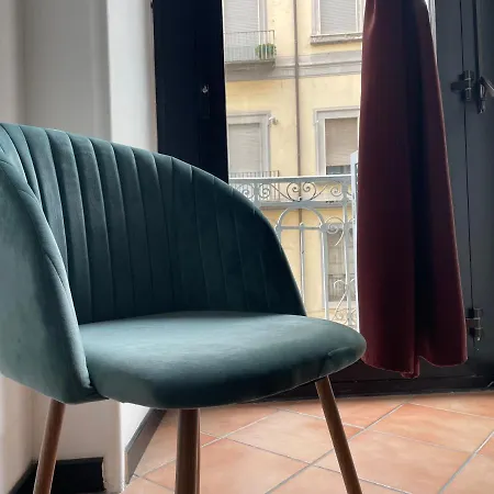 La Finestra Sul Corso Neapol