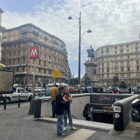 La Finestra Sul Corso * Neapol