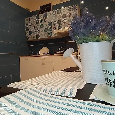 San Gregorio Apartment *