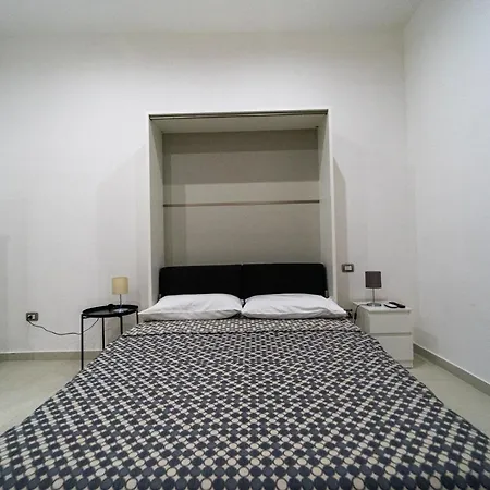 Casa Romeo Pensión *