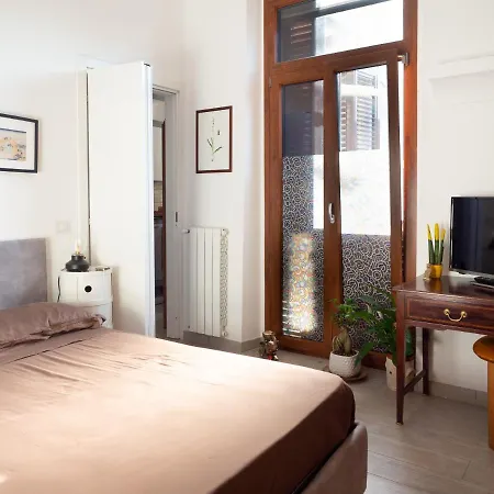 The Heart Of - Neapolitana Appartement *