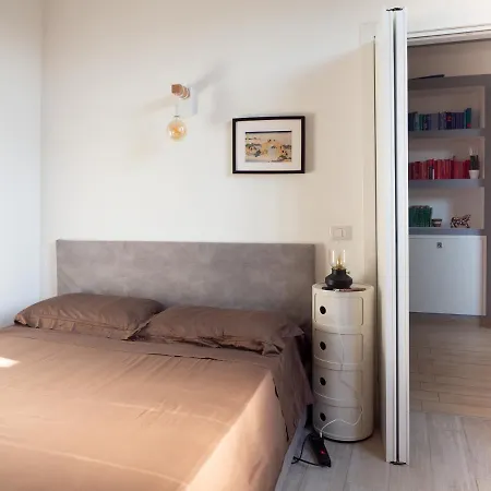 Appartement The Heart Of - Neapolitana Napels