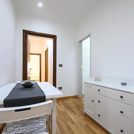 Via Lanzieri 38 Appartement