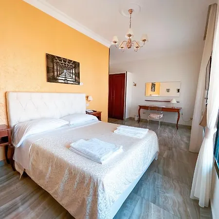 Bed and breakfast Neapolitantrips 3*