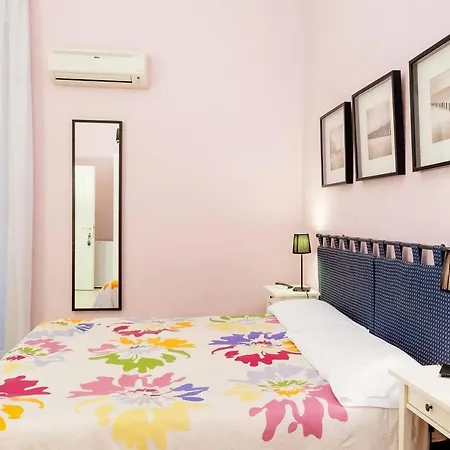 Bb Augusteo Bed & Breakfast Naples