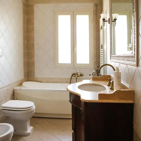 Appartamento Con Terrazzo A Capodimonte By Wonderful Italy
