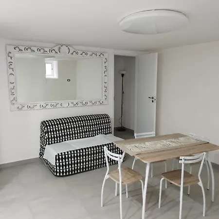 House Lucia * Naples