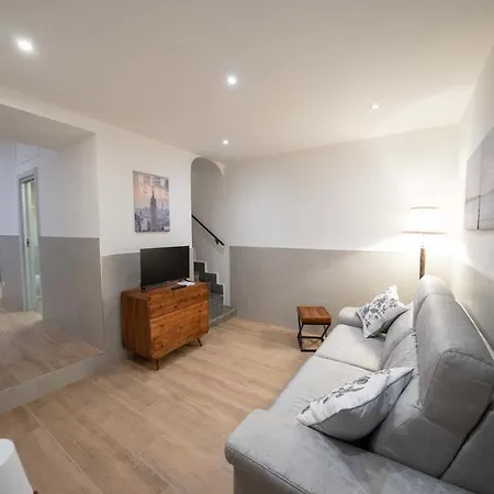 Casa Estia By Dimorra Apartment Naples