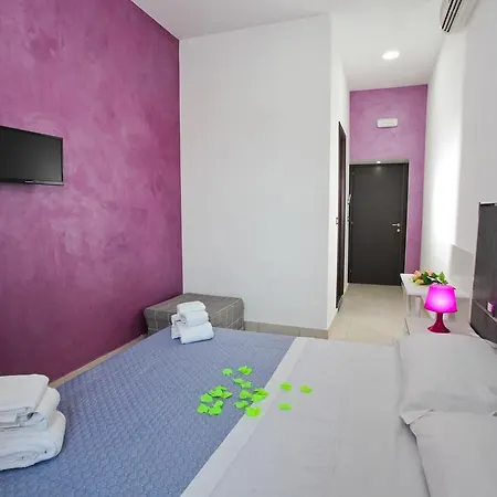 2 Bed & Breakfast 2*