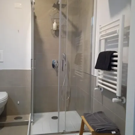 לינה וארוחת בוקר Piano Nobile 2*