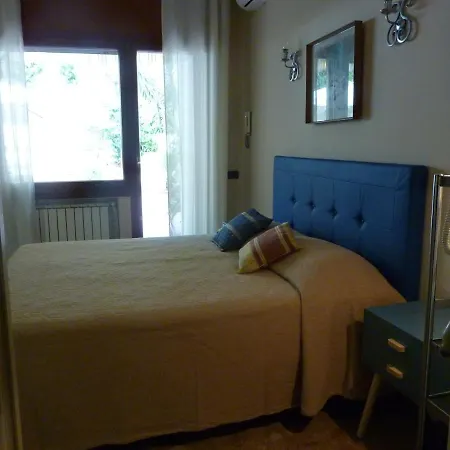 Posillipo Super Mono Apartment Naples