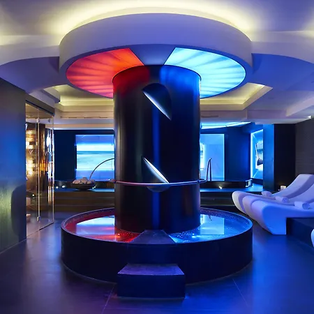 Hotel Romeo