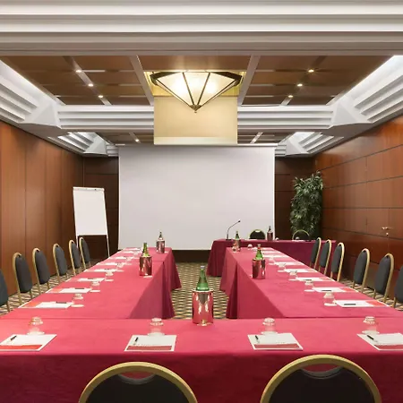 Hotel Ramada By Wyndham