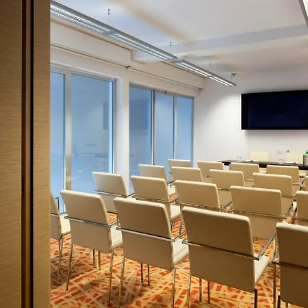 Hotel Una Hotels Napoli 4*