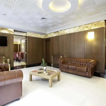 Hotel Naples 4*
