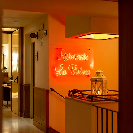 Grand Europa & Restaurant Ξενοδοχείο 3*
