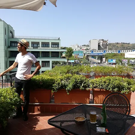 Nuvo 4* Naples