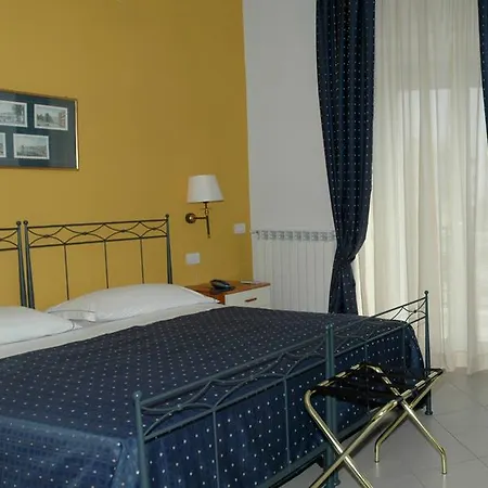 Margherita 3* Neapel