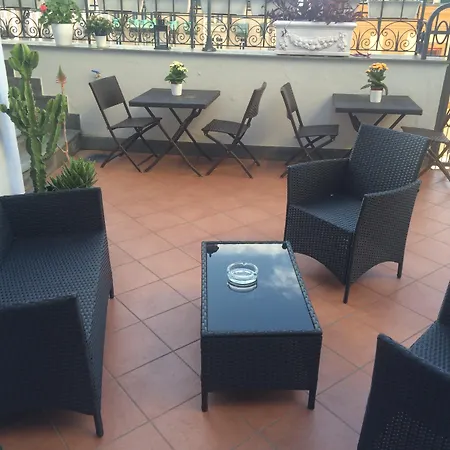 Margherita Hotell Neapel