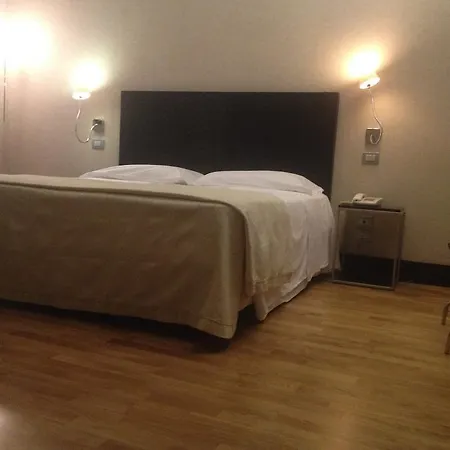 Mh Design Otel 3*