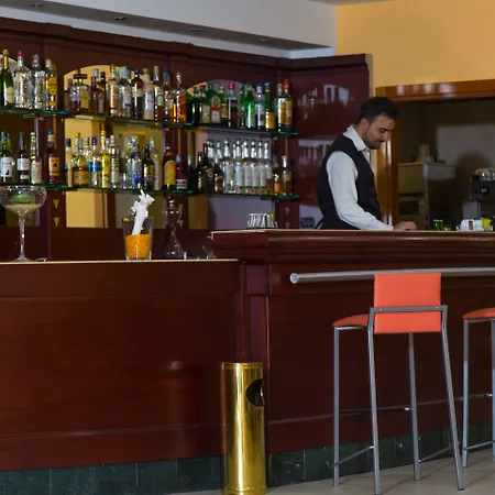 Futura Centro Congressi Hotell 4*