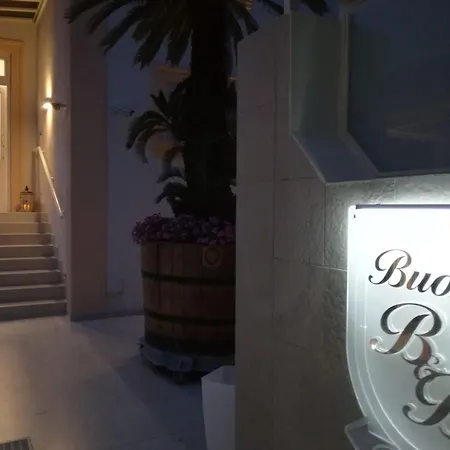 부오노 비앤비 B&B 나폴리