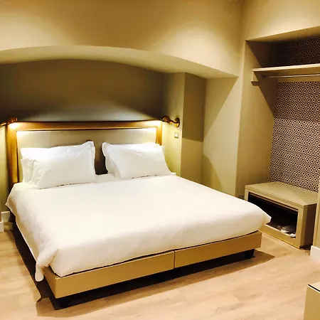 Hotel Caruso Place Boutique & Wellness 4*