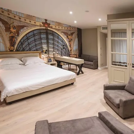 Caruso Place Boutique & Wellness 4* Nápoles