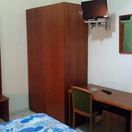 Eliseo 3* Napoli