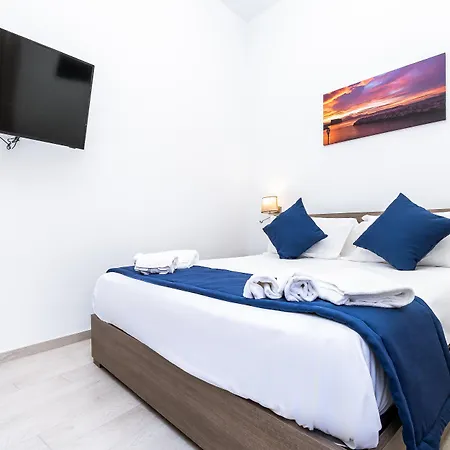 Aparthotel Palazzo Settembrini 49 Neapel