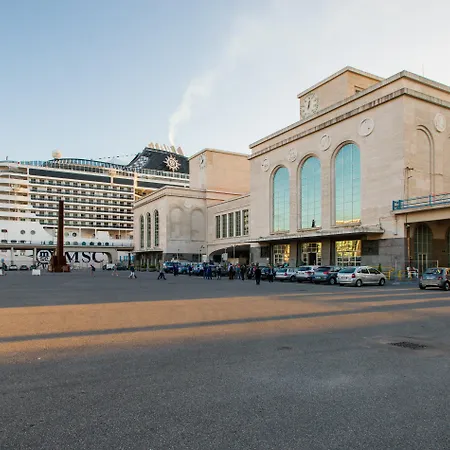 Smart Hotel 4*