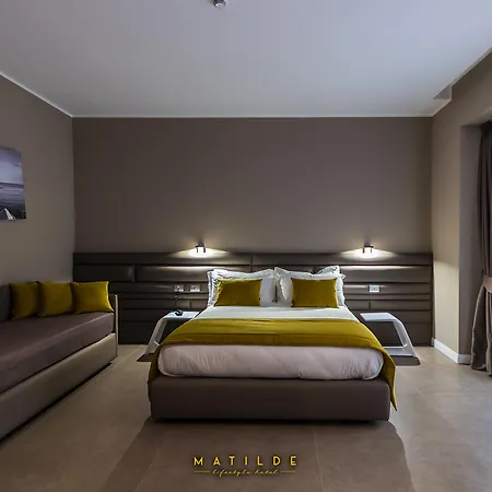 Matilde - Lifestyle 4* Napoli