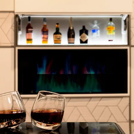 Amadomus Luxury Hotel