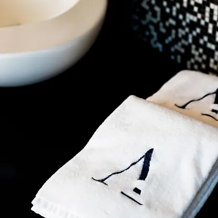 Amadomus Luxury Hotel