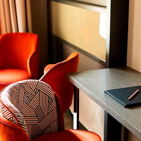 Amadomus Luxury Hotel Napoli