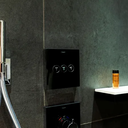 Amadomus Luxury 4*
