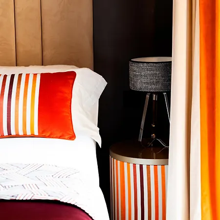 Amadomus Luxury 4*