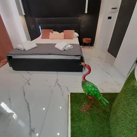 Tiffany & Babylon Luxury Apartmanhotel