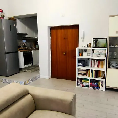 Apartment Hacienda