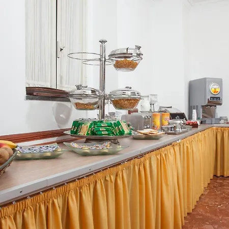 Hotel Cesare 14 Bed & Breakfast Napoli