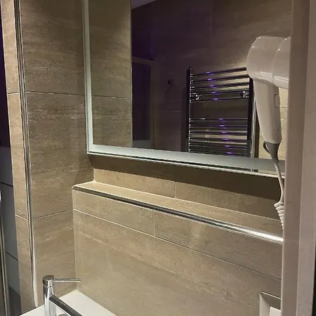 Smart Guest house *