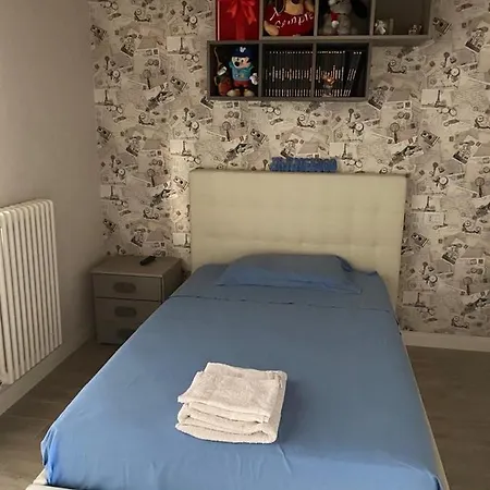 Smart's Luxury Airport Apartment