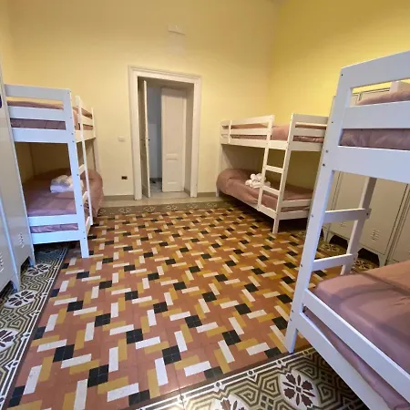 A I R H1o Albergue