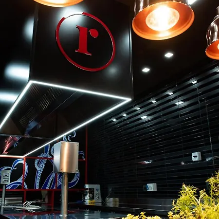 Gold Tower Lifestyle Otel Napoli